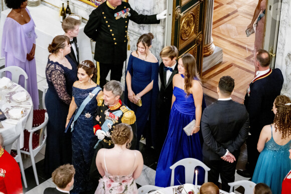 Princesses Joséphine et Isabella de Danemark, prince Vincent de Danemark - Banquet royal organisé pour les 18 ans du prince héritier Christian de Danemark, Copenhague, 15 octobre 2023.