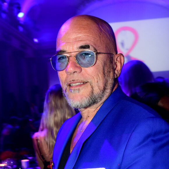 Pascal Obispo s'est produit sur la Seine musicale à Paris dans le cadre de sa tournée 30 ans de succès
Pascal Obispo - 19ème "Diner de la Mode" au bénéfice de Sidaction au Pavillon Cambon Capucines dans le cadre de la Fashion Week de Paris, France. © Rachid Bellak / Bestimage 