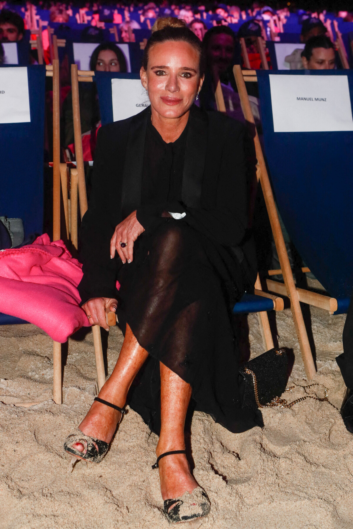 Photo Comme Elle L a Indiqu Dans Les Pages De Gala Le 24 Ao t photo-comme-elle-l-a-indiqu-dans-les-pages-de-gala-le-24-ao-t