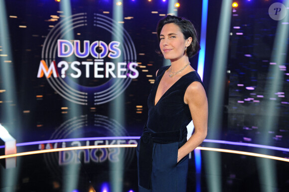 Elle évoque ainsi un baby blues difficile.
Alessandra Sublet - Enregistrement de l'émission "Duos Mystères" à la Seine Musicale à Paris, qui sera diffusée le 26 février sur TF1.