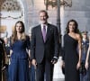Toutes les deux étaient invitées au prix Princesse des Asturies ce samedi.
Le roi Felipe VI d'Espagne, La reine Letizia d'Espagne, La princesse Leonor, L'infante Sofia d'Espagne, La reine Sofia - La famille royale d'Espagne lors de la cérémonie des "Prix Princesse des Asturies 2023" à Oviedo, Espagne, le 20 octobre 2023. 