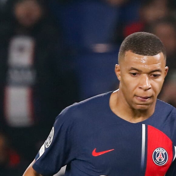 Pour une belle victoire, 3 buts à zéro ! 
Kylian Mbappe (PSG) - Match de ligue des champions entre le PSG et l'AC Milan (3-0) au Parc des Princes à Paris le 25 octobre 2023. 