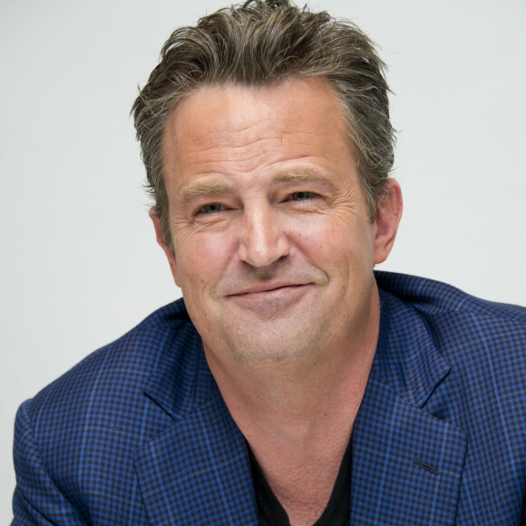 Matthew Perry - Conférence de presse avec les acteurs de la série "Odd Couple" à Beverly Hills. Le 25 février 2015 