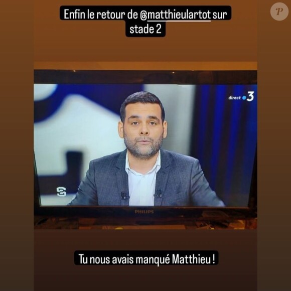 "Enfin le retour de Matthieu Lartot sur Stade 2. Tu nous avais manqué Matthieu !", ajoute un autre