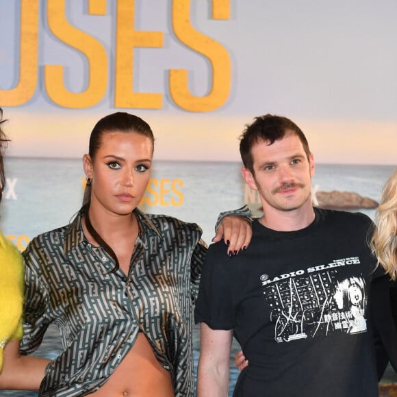 Philippe Katerine, Manon Bresch, Adèle Exarchopoulos, Félix Moati, Mélanie Laurent - Avant-première du film "Voleuses" diffusé sur Netflix. Paris le 24 octobre 2023. © Veeren / Bestimage