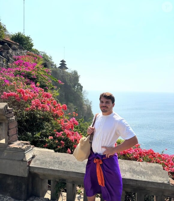 Antoine Dupont est parti en vacances après la Coupe du monde de rugby
Antoine Dupont a publié des phtoos de ses vacances en Indonésie sur Instagram.