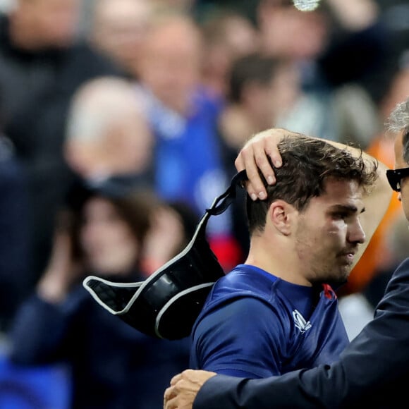 Antoine Dupont, Fabien Galthié - Coupe du Monde de Rugby France 2023 - Match de quart de finale "France-Afrique du Sud (28-29)" au Stade de France à Saint-Denis le 15 octobre 2023. © © Moreau-Jacovides/Bestimage 