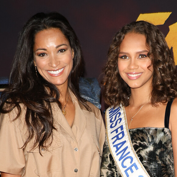 Cindy Fabre (Miss France 2005) et Indira Ampiot (Miss France 2023) - Première du film "Indiana Jones et le Cadran de la destinée" au cinéma Le Grand Rex à Paris le 26 juin 2023. © Coadic Guirec/Bestimage
