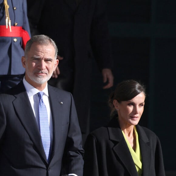 Le roi Felipe VI et la reine Letizia d'Espagne, entament leur voyage officiel au Danemark au départ de Madrid, le 6 novembre 2023. La visite du couple royal espagnol, du 6 au 8 novembre 2023, servira à mettre en valeur et à renforcer les liens bilatéraux et les relations entre les deux pays. 