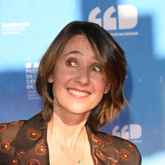 Alexia Laroche-Joubert au photocall du jury de la première édition du film de demain (FFD) au Ciné Lumière de Vierzon le 2 juin 2022. © Coadic Guirec / Bestimage