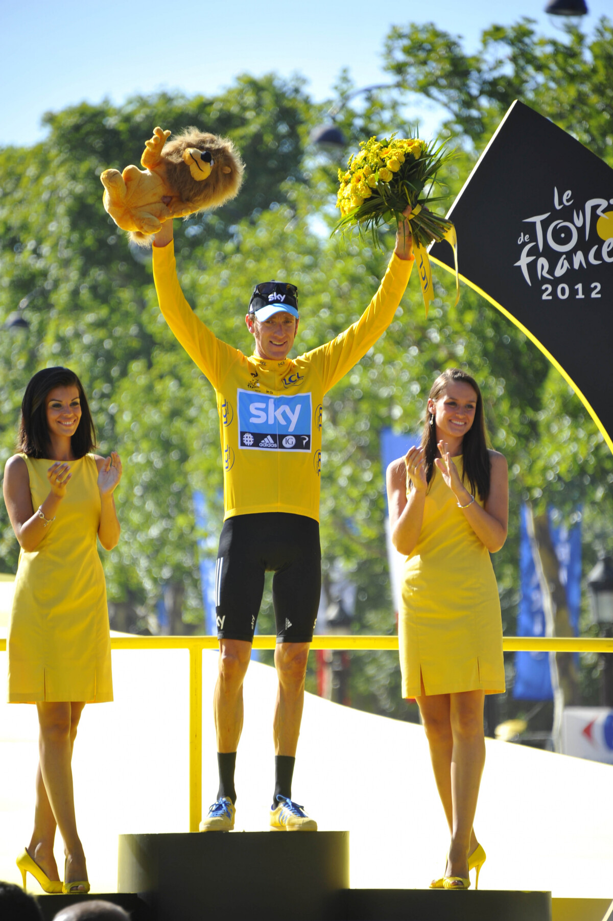 Vidéo : Un vainqueur du Tour de France au bord de la ruine ! L'ancien