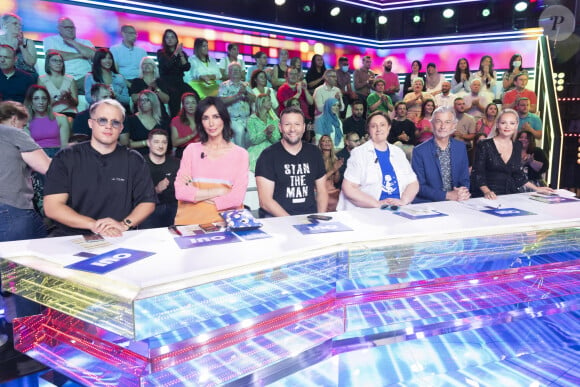 Exclusif - Guillaume Genton, Géraldine Maillet, Raymond Aabou, Danielle Moreau, Gilles Verdez, Béatrice Rosen - Enregistrement de la dernière émission TPMP (Touche Pas à Mon Poste), présentée par C.Hanouna et diffusée en direct sur C8 le 23 juin 2022 © Jack Tribeca / Bestimage 