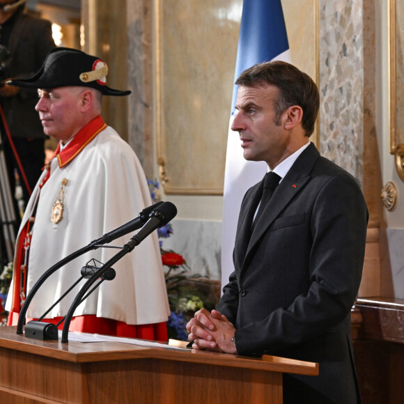 Cérémonie d'accueil du président de la République française Emmanuel Macron au palais fédéral à Berne (Suisse) par Alain Berset, Président de la Confédération suisse, et sa femme Muriel Zeender Berset à Berne (Suisse), le 15 novembre 2023. Cette visite d'Etat (15 - 16 novembre 2023) mettra à l'honneur la densité de la relation bilatérale franco-suisse. © Bertrand Guay / Pool / Bestimage 
