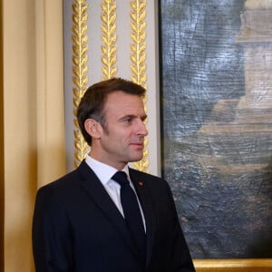 Toujours à ses côtés, elle se réserve des petits moments avec lui.
Emmanuel Macron, president de la Republique et sa femme Brigitte, lors du diner des chefs d etat a loccasion du 6eme Forum de Paris sur la paix le 9 novembre 2023. © Eric Tschaen / Pool / Bestimage 