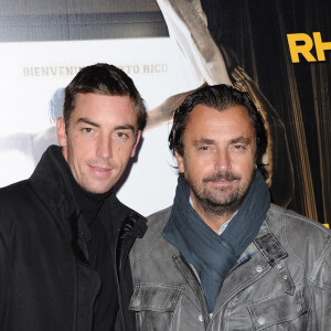 Cheveux très courts et barbe de trois jours, Maxime Leconte a bien changé
 
Archives - Henri Leconte et son fils Maxime . © Guillaume Gaffiot /Bestimage