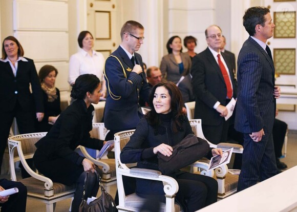 Mary et Frederik de Danemark ont visité la Cour Suprême, au Palais Christiansborg de Copenhague, le 9 mars 2010