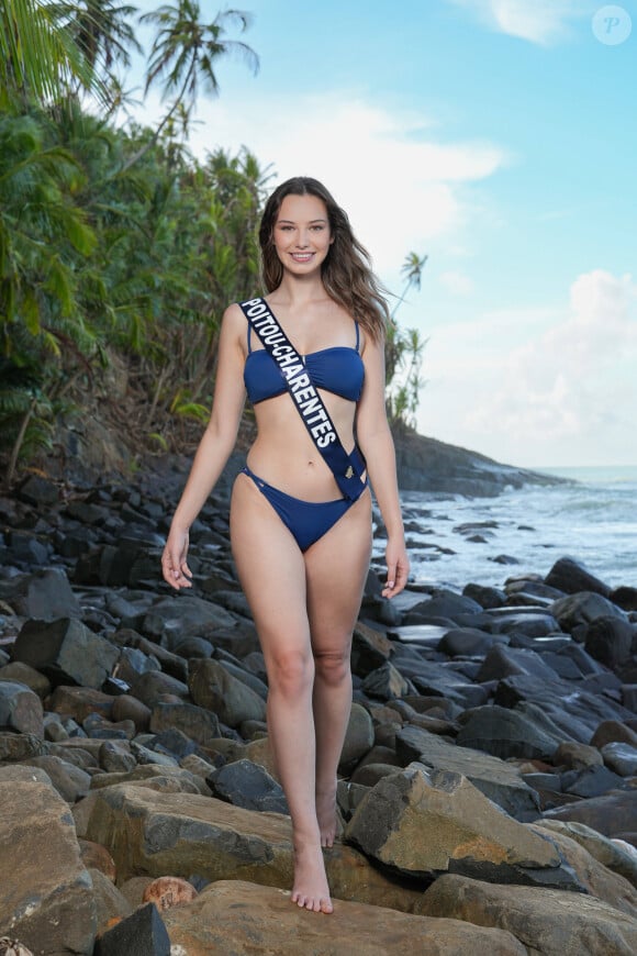 Miss France 2024 :Miss Poitou-Charentes : Lounès Texier, 19 ans. © Laurent VU/SIPA/Bestimage