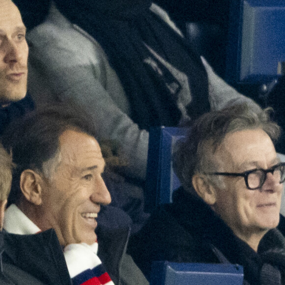 Franck Dubosc - People dans les tribunes du match de Ligue Des Champions 2023, PSG contre Newcastle (1-1) au Parc des Princes à Paris le 28 novembre 2023. © Cyril Moreau/Bestimage