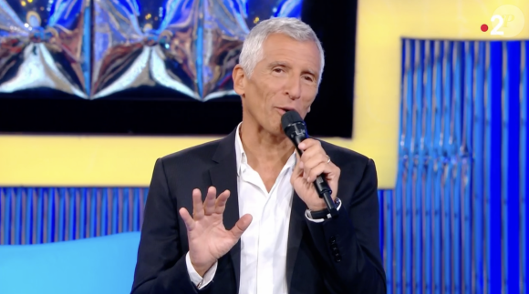 Nagui dans "N'oubliez pas les paroles" sur France 2