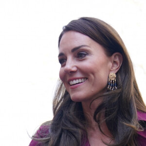 Catherine (Kate) Middleton, princesse de Galles, lors d'une visite au pub "The Rectory" à Birmingham, le 20 avril 2023. Ils ont rencontré les futurs dirigeants et propriétaires d'entreprises locales du secteur des industries créatives de la ville. 