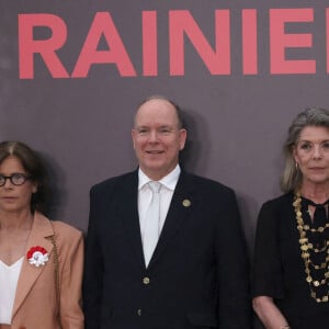 Stéphanie de Monaco, le prince Albert II de Monaco, la princesse Caroline de Hanovre - Arrivée de la famille Princière de Monaco avant la projection du film documentaire "Rainier III par lui-même" au Grimaldi Forum à Monaco le 4 juillet 2023. Le film réalisé par Yann-Antony Noghès revient sur les moments forts de 56 ans de règne, en utilisant des enregistrements de la voix de l'ancien souverain, pour en faire le narrateur de sa vie. © Claudia Albuquerque/Bestimage 