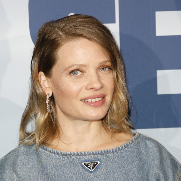 Mélanie Thierry (enceinte de son 3ème enfant) - Avant-première du film "Soudain Seuls" à l'UGC à Normandie à Paris le 4 décembre 2023. © Marc Ausset-Lacroix/Bestimage