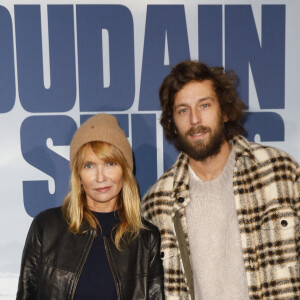 Axelle Laffont et son compagnon Romain Sichez - Avant-première du film "Soudain Seuls" à l'UGC à Normandie à Paris le 4 décembre 2023. © Marc Ausset-Lacroix/Bestimage