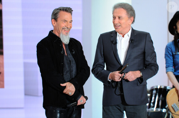 Exclusif - Florent Pagny et Michel Drucker - Enregistrement de l'émission "Vivement Dimanche" présentée par M.Drucker et diffusée le 23 juin 2019 sur France 2. Le 3 juin 2019 © Guillaume Gaffiot / Bestimage 