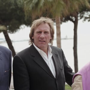 En France, à cannes, lors du MIP TV DE CANNES 1997, en exterieur, Etienne Mougeotte, Gérard DEPARDIEU et Josée DAYAN © Alain Canu via Bestimage No Web No Chaines Télé