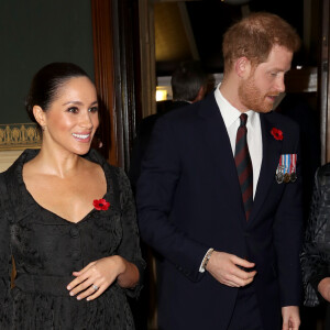 Il ne se sent pas en sécurité quand il pose le pied en Angleterre.
Le prince Harry, duc de Sussex, et Meghan Markle, duchesse de Sussex - La famille royale assiste au Royal British Legion Festival of Remembrance au Royal Albert Hall à Kensington, Londres.