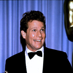 Le comédien était principalement connu pour son rôle dans le film culte Barry Lyndon
Ryan O'Neal en 1987.