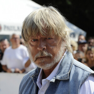 Le chanteur Renaud - Tournoi de pétanque Grand Prix des Personnalités d 'Isle sur la Sorgue dans le Vaucluse. © Eric Etten / Bestimage