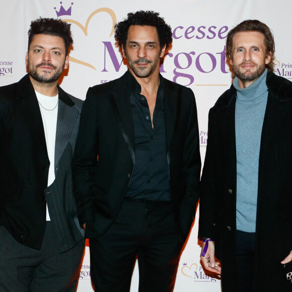 Exclusif - Kev Adams, Tomer Sisley, Philippe Lacheau - Soirée de gala de l'association "Princesse Margot" à l'hôtel InterContinental Paris - Le Grand. Le 11 décembre 2023. © Christophe Clovis/Bestimage