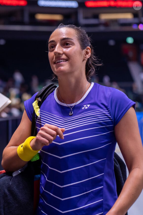 On peut voir Caroline Garcia main dans la main avec un mystérieux brun
 
Caroline Garcia lors du tournoi World Tennis League à Dubaï, le 19 decembre 2022. © Nicolas Briquet / Bestimage