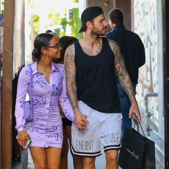 Exclusif - Christina Milian fait du shopping avec sa fille Violet et son mari Matt Pokora (M. Pokora) à Los Angeles le 6 avril 2022. ©Backgrid USA/ Bestimage