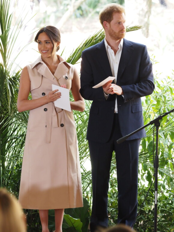 Meghan Markle, duchesse de Sussex, et le prince Harry, duc de Sussex, lors de la réception "Creative Industries and Business" à Johannesburg. Le 2 octobre 2019 