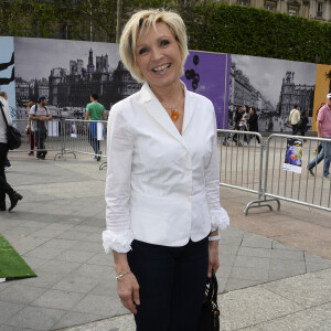 Evelyne Dhéliat - Inauguration du 13ème Forum International de la Météo et du Climat à l'Hôtel de Ville de Paris, le 27 mai 2016. © Coadic Guirec/Bestimage