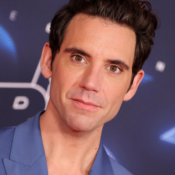 Mika au photocall de la 25ème cérémonie des "NRJ Music Awards (NMA)" au palais des Festivals et des Congrès de Cannes, France, le 10 novembre 2023. © Dominique Jacovides/Bestimage 