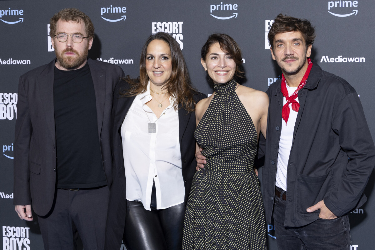 Photo : Ruben Alves, Caterina Murino, Yael Lebrati à la première de la  série 