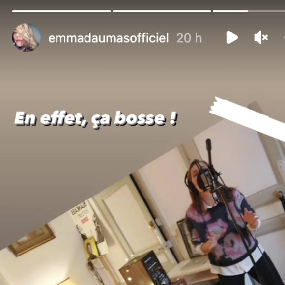 Et ils se sont rendus en studio pour enregistrer de la musique.
Emma Daumas très proche d'un acheteur d'"Affaire conclue", Johan Ledoux. Instagram