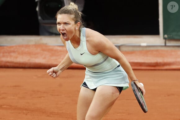 La joueuse roumaine a été suspendu 4 ans pour un contrôle positif à un produit dopant

Simona Halep - Joie - Jour 3 - Internationaux de France de Roland Garros à Paris le 24 mai 2022.