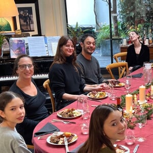 La fête de Noël avec Charlotte Gainsbourg, Yvan Attal, leurs enfants...
