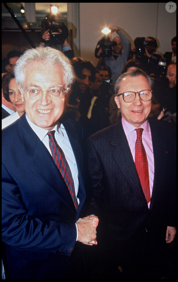 Info - Jacques Delors est décédé à l'âge de 98 ans - ARCHIVES - JACQUES DELORS ET LIONEL JOSPIN A LA MAISON D'AMERIQUE LATINE EN 1995
