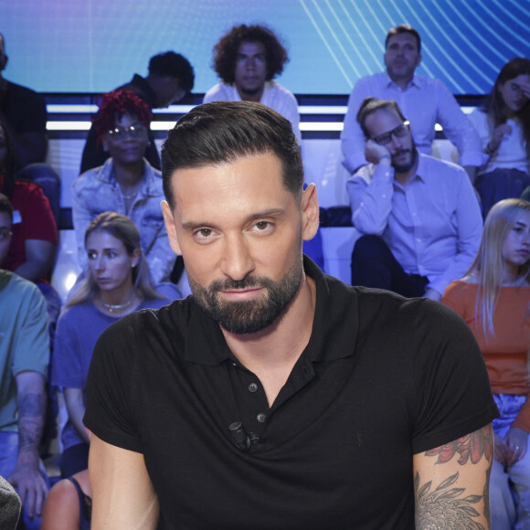 Exclusif - Hugo Manos - Enregistrement de l'émission "TPMP (Touche Pas à Mon Poste)", présentée par C.Hanouna et diffusée en direct sur C8 le 11 octobre 2023 © Jack Tribeca / Bestimage 