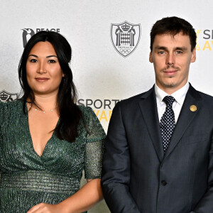 Marie Ducruet a fait un bilan sur son compte Instagram et partagé des photos de sa fille.
Louis et sa femme Marie Ducruet au photocall de la soirée des Sportel Awards au Grimaldi Forum à Monaco. © Bruno Bebert/Bestimage 