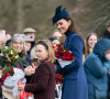 Après la messe, la famille royale a participé de bon coeur à un bain de foule organisé.
Catherine (Kate) Middleton, princesse de Galles, la princesse Charlotte de Galles, Mia Tindall - Les membres de la famille royale britannique lors de la messe du matin de Noël en l'église St-Mary Magdalene à Sandringham, le 25 décembre 2023.