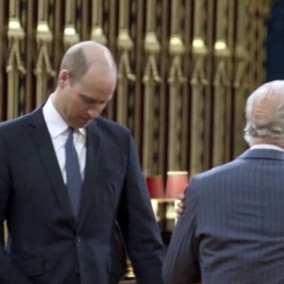 Documentaire sur le couronnement de Charles III, BBC.