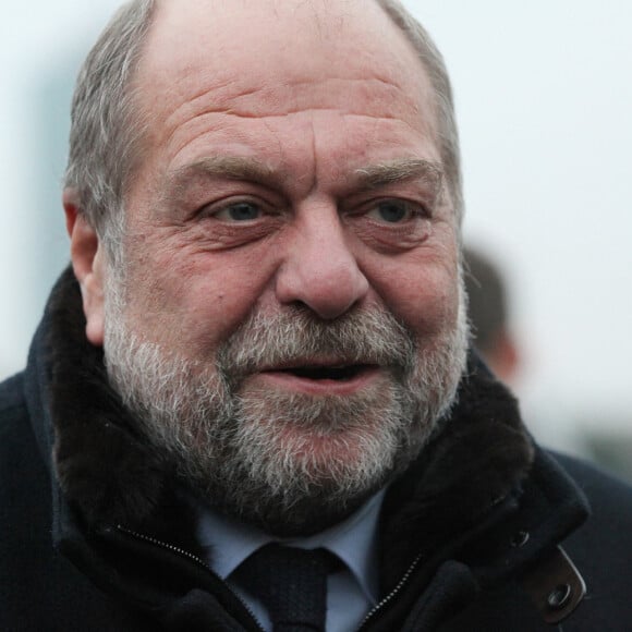 Eric Dupond-Moretti ministre de la Justice et Laurent Nunez Préfet de police de Paris assistent à la remise à la préfecture de Police de 142 drones saisis dans le cadre de procédures judiciaires à Issy-les-Moulineaux, France, le 18 décembre 2023. © Jonathan Rebboah/Panoramic/Bestimage