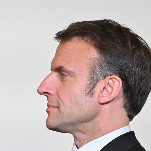 Emmanuel Macron lors de la galette des Rois au palais de l'Elysée le 5 janvier 2024 © Jacques Witt/Pool/Bestimage