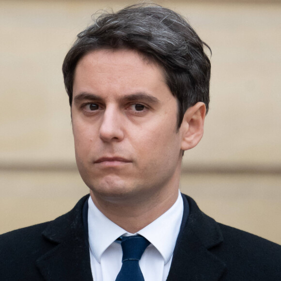 Passation de pouvoirs entre l'ancienne Première ministre et le nouveau Premier ministre Gabriel Attal à l'hôtel de Matignon, à Paris, France, le 9 janvier 2024. © Jacques Witt/Pool/Bestimage 